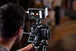 Creative explainer video production agency in Pune crafting engaging visuals to simplify complex ideas